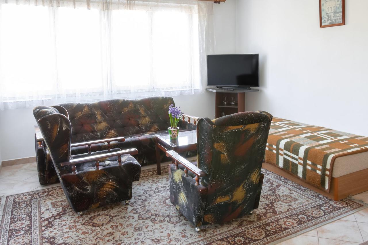 צ'סקה בודיוביצה Alton Garni Hotel מראה חיצוני תמונה